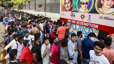 IND vs ENG 2nd Test 2021: Fans Throng Chennai’s Chepauk Stadium for Tickets, Ignore Social Distancing Norms