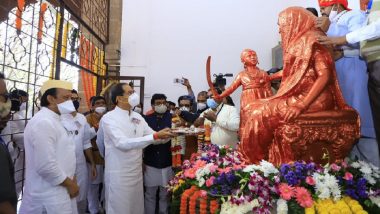 Chhatrapati Shivaji Maharaj Jayanti 2021: Maharashtra CM Uddhav Thackeray Visits Shivneri Fort on Maratha Ruler’s 391st Birth Anniversary