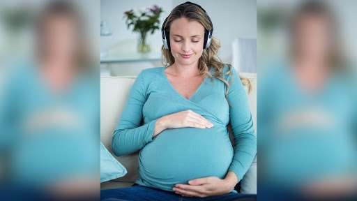 Calm, Relaxing, and Natural Childbirth Experiences With Hypnobabies