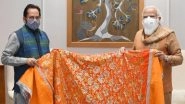 PM Narendra Modi Hands Over Chadar To Mukhtar Abbas Naqvi to Be Offered at Ajmer Sharif Dargah
