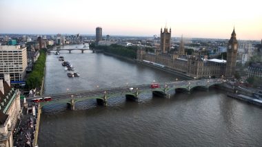 United Kingdom: Thames River Freezes Up For the First Time in Almost 60 Years as Mercury Drops Below Zero in the Country