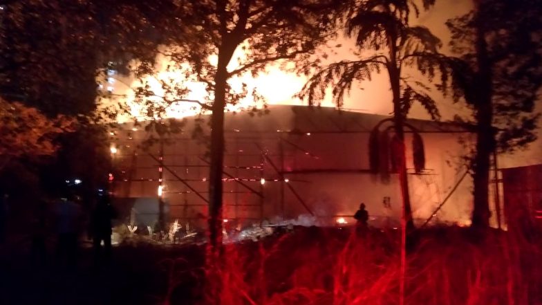 Mumbai Fire: Blaze Erupts in Mulund's Modella Colony, No Casualties Reported