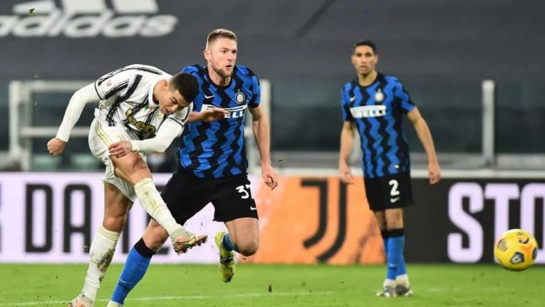 Cristiano Ronaldo’s INSANE Dribbling Video During Juventus vs Inter Milan, Coppa Italia 2021 Goes Viral on Social Media