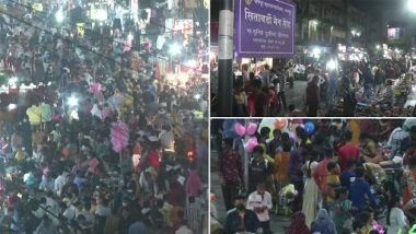 People Flout Social Distancing Norms at Sitabuldi Main Road in Maharashtra’s Nagpur Today