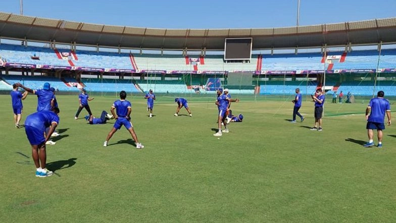 West Indies Legends vs Sri Lanka Legends, Road Safety World Series 2021 Free Live Streaming Online: How to Watch WI vs SL T20 Match Live Telecast on TV, With Time in IST?
