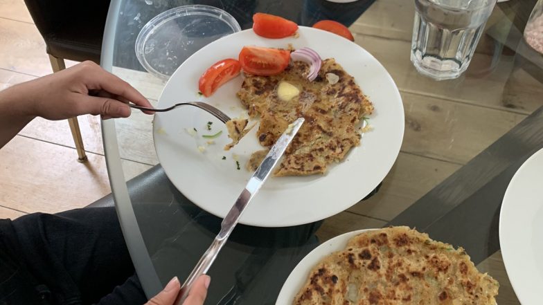 Allu Paranthas With Knife & Fork? Gurinder Chadha Says 'Fiteh Mooh' After Her Child Insists To Eat the Delicious Dish With Cutlery (See Pic)