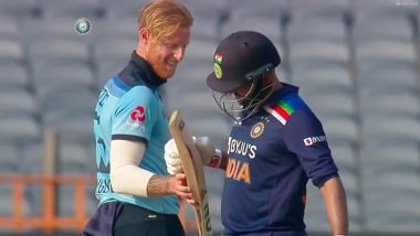 Ben Stokes Checks Shardul Thakur’s Bat After Being Hit for Six During India vs England 3rd ODI (Watch Video)