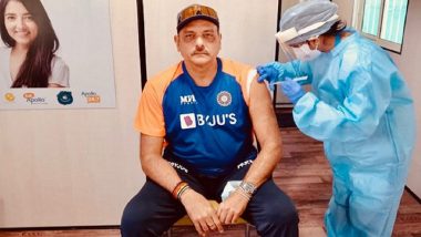 Ravi Shastri, Team India Head Coach, Gets First Dose of COVID-19 Vaccine, Praises Hospital Staff For Showing Professionalism