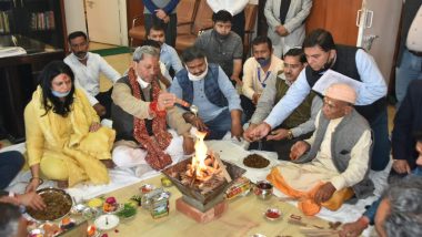 Phool Dei 2021 Celebrations: Uttarakhand CM Tirath Singh Rawat Performs Puja in His Office at State Secretariat (See Pics)