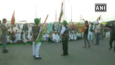 Bharat Bandh Today: Farmers Blocked National Highway 24 That Connects Delhi with Ghaziabad, Demand Repeal of Three Farm Laws