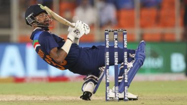 Hardik Pandya Leaves Twitter Stunned With Outrageous Hit off Ben Stokes, ICC Asks Fans To Name the Shot