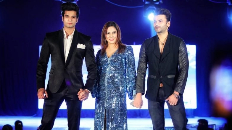 Dr Abhineet Gupta and Mr Rohit Saxena Graced the One of a Kind Bundelkhand Fashion Week 2021 As the Chief Guests of the Show in MP