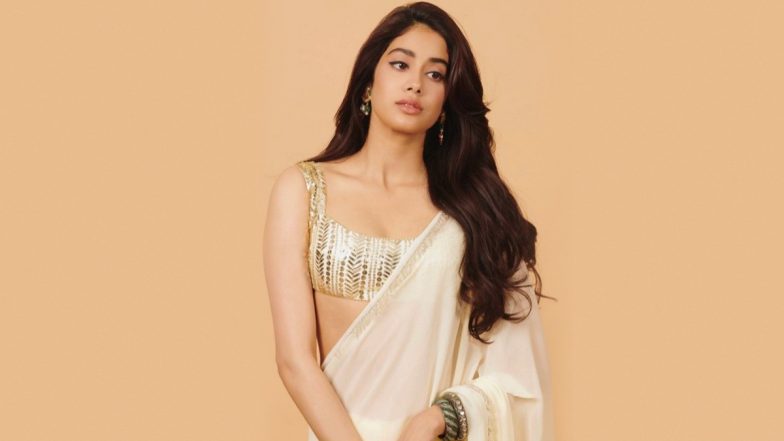 Janhvi Kapoor Shares How She Once Escaped the Paparazzi