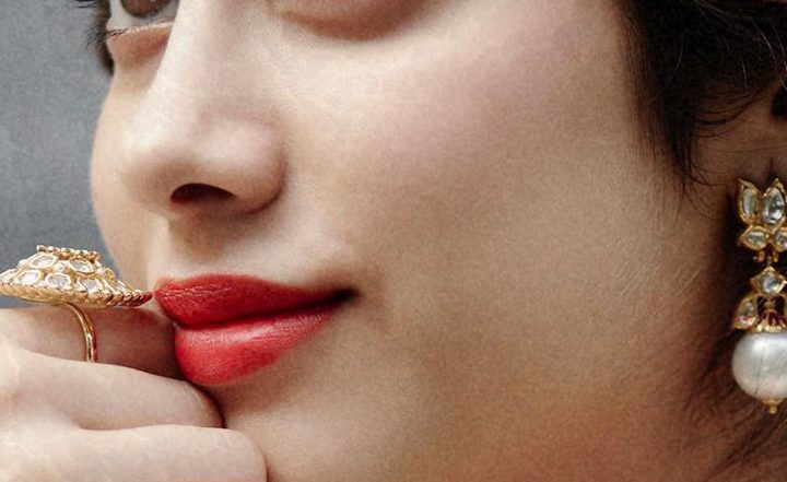 When Janhvi Kapoor Took Us Back to The 1950s and Gave Us Major Retro Vibes