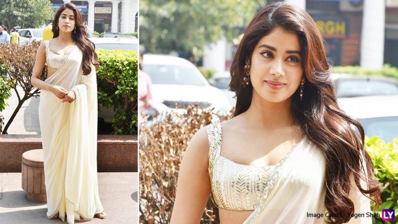 Janhvi Kapoor in a Manish Malhotra Ivory Chiffon Saree for Roohi Promotions Is Elegance Personified (View Pics)