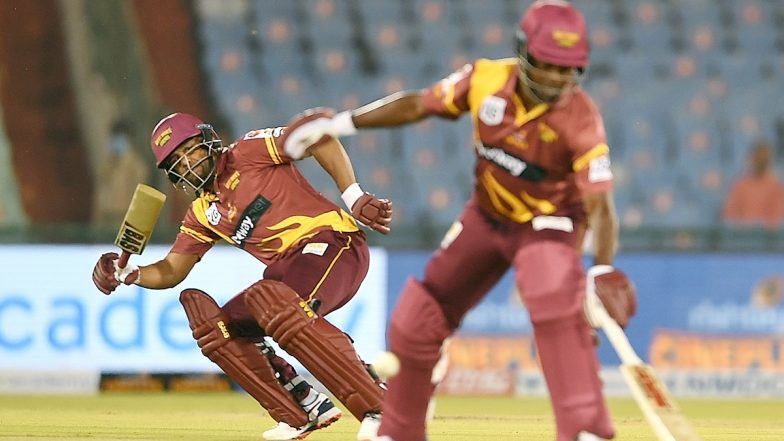 Dwayne Smith, Narsingh Deonarine Shine as West Indies Legends Beat England Legends by Five Wickets in Road Safety World Series 2021 (Watch Highlights)