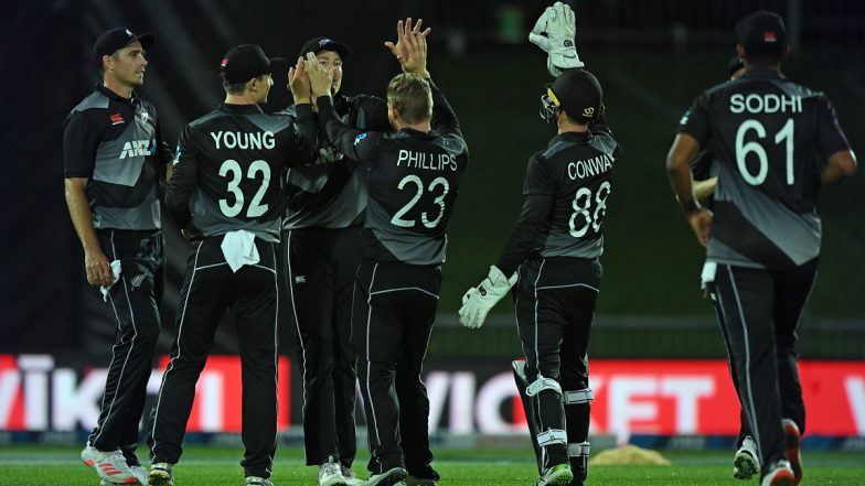 How To Watch PAK vs NZ Live Streaming Online T20 World Cup 2021? Get Free Live Telecast of Pakistan vs New Zealand Group 2 Super 12 Cricket Match Score Updates on TV