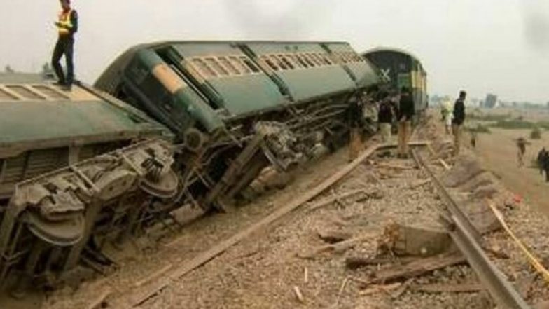 Pakistan: Passenger Train Derails Between Rohri and Sangi Stations, 1 Dead, 40 Injured