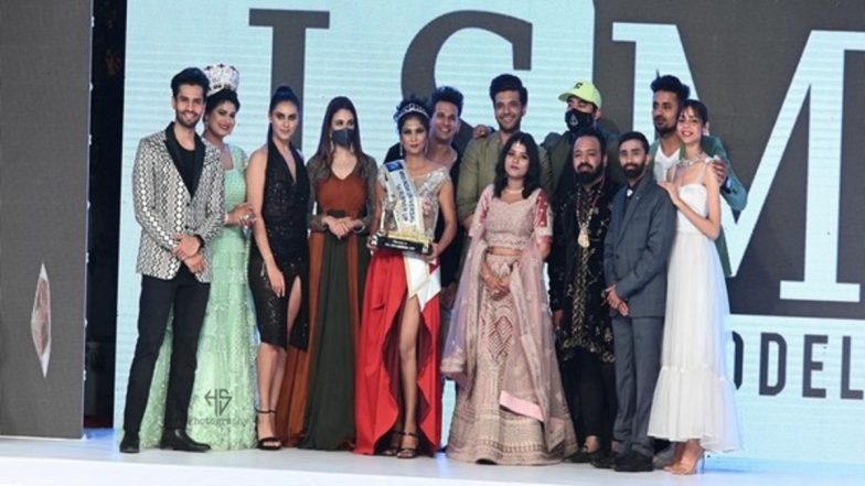 Pooja Ashish Bhosekar Emerges as the 1st Runner Up at 'Mrs India Universal 2021' at Lucknow