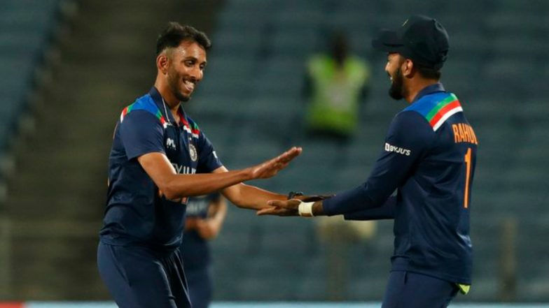 Indian Selection Committee Must Consider Prasidh Krishna for Tests, Says Sunil Gavaskar