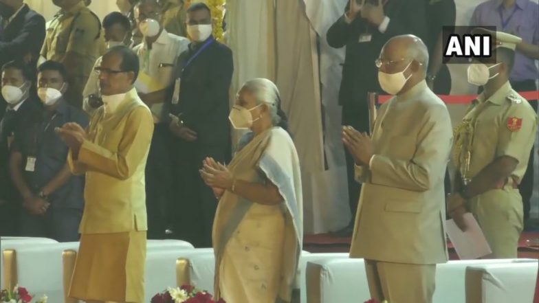 President Ram Nath Kovind, Governor Anandiben Patel and CM Shivraj Singh Chouhan Perform 'Narmada Aarti' in Jabalpur