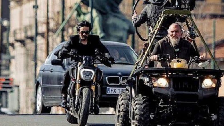 Khiladi: Ravi Teja Goes the Tom Cruise Way To Shoot an Action Sequence in Milan (View Pic)