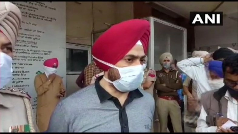 Two Police Personnel Injured in Attacked by Nihang Sikhs in Tarn Taran