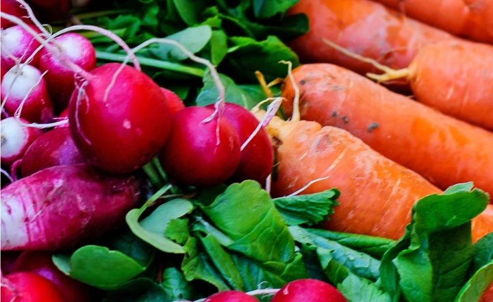 Spring Equinox 2021: Healthy and Fresh Seasonal Fruits and Vegetables To Welcome Spring