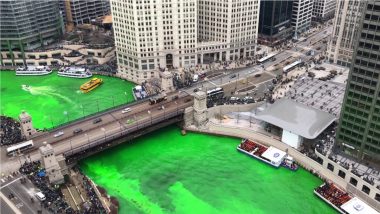 Chicago River Dyed Green for St. Patrick’s Day 2021: Watch Video of Crews on Boats Adding Green Dye Into the Chicago River as Part of Age-Old Tradition