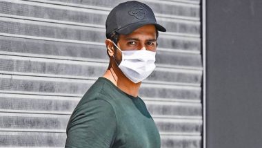 Vicky Kaushal Shares Picture Wearing Face Mask, Requests Fans to Be Safe During COVID-19 Pandemic