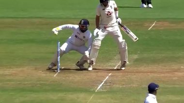 Virat Kohli Hits Joe Root in Groin Area With Wayward Throw During IND vs ENG 4th Test in Ahmedabad (Watch Video)