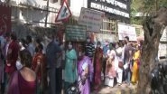Social Distancing Norms Go for a Toss at COVID-19 Vaccination Centre in Nagpur