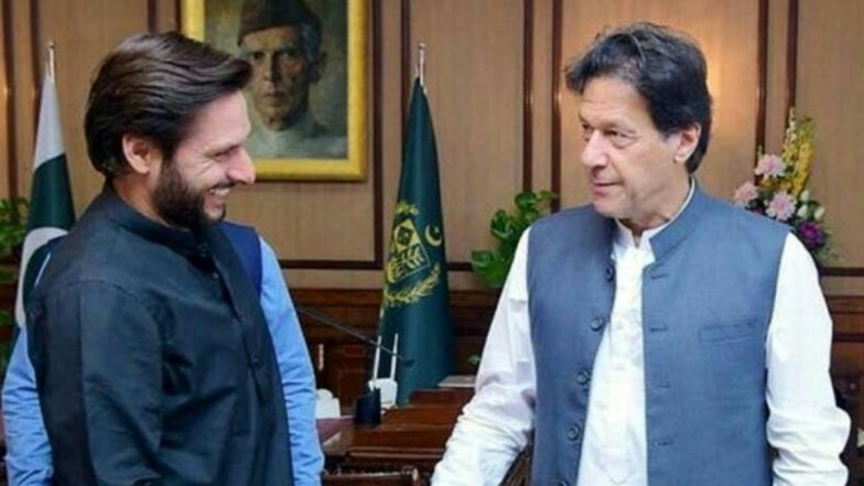 Shahid Afridi Wishes Imran Khan Speedy Recovery After Pakistan PM Tests COVID-19 Positive