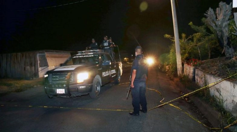 Mexico: 8 Police Officers and 5 Prosecutors Killed in Ambush in Coatepec Harinas