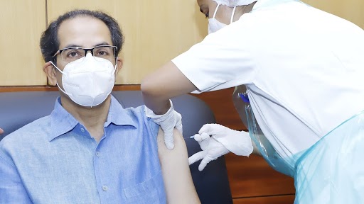 Uddhav Thackeray, Maharashtra Chief Minister, Takes First Shot of the COVID-19 Vaccine (See Pic)