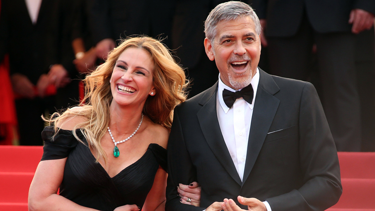 Ticket To Paradise: George Clooney, Julia Roberts' Romantic-Comedy Locks September 2022 Release Date | LatestLY