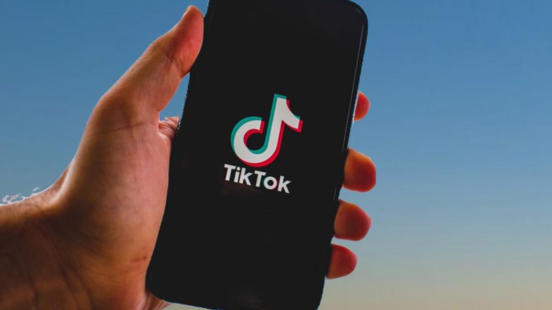 TikTok Ban in Pakistan: Imran Khan Govt Blocks Chinese App Over Failure to Take Down ‘Inappropriate Content’