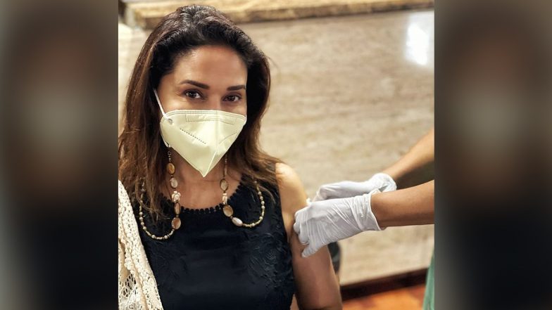 Madhuri Dixit Gets Second Jab of COVID-19 Vaccine, Urges Everyone To Take the Vaccine As Soon as Possible (View Post)