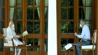 India News | PM Modi Meets CDS Rawat, Reviews Preparations by Armed Forces in Fight Against Covid-19