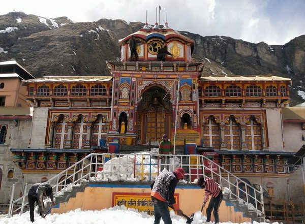 India News | Preparation Underway for Opening of Badrinath Dham Portals on May 18