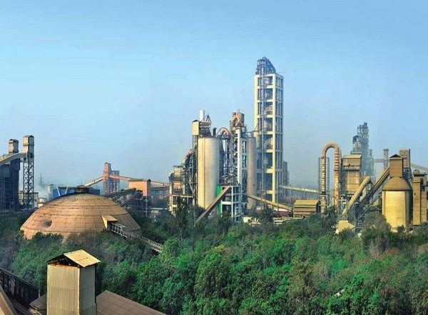 Business News | Ambuja Cement Introduces Green Fuel on Captive Ships