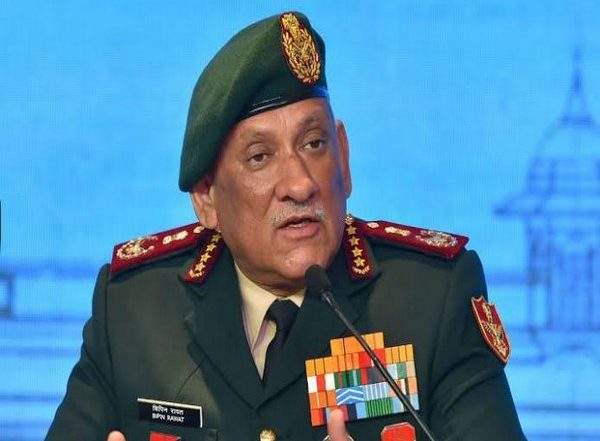 CDS General Bipin Rawat, 12 Others Die in Helicopter Crash in Tamil Nadu, Confirms IAF