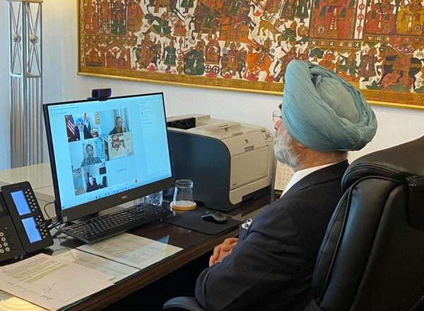 Indian Envoy to US Taranjit Singh Sandhu Holds Discussions With Pfizer CEO Albert Bouria on COVID-19 Relief Efforts