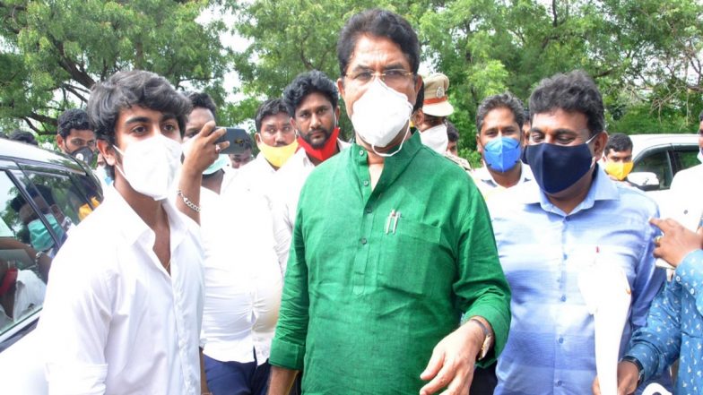 Karnataka Revenue Minister R Ashoka Claims ‘About 3,000 COVID-19 Infected People Missing From Bengaluru Are Spreading the Disease’