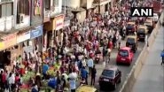 Mumbai: Huge Crowd Seen at Dadar Vegetable Market Amid COVID-19 Spike