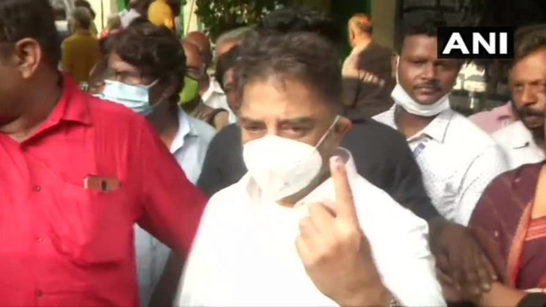 Tamil Nadu Assembly Elections 2021: MNM Chief Kamal Haasan Casts His Vote at Chennai High School