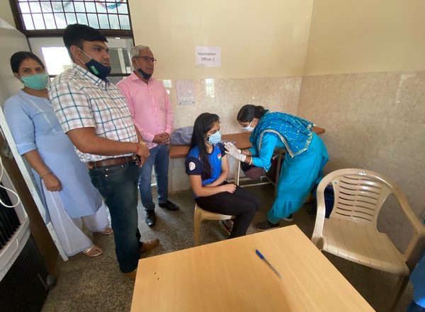 Sports News | Shooter Manu Bhaker Receives First Dose of COVID-19 Vaccine