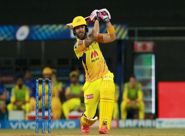 Sports News | IPL 2021: Dhoni Knows What He's Doing, Pleasure to Play Under Him, Says Faf