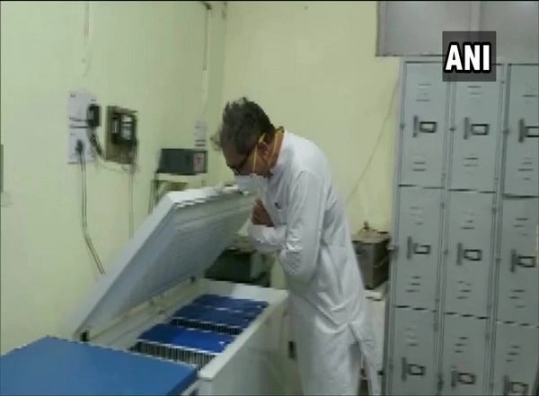 Haryana: 1,710 Doses of COVID-19 Vaccine, Including 1,270 of Covishield and 440 of Covaxin, Stolen From Civil Hospital in Jind District