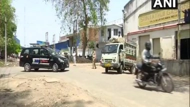 India News | Oxygen Being Supplied to Lucknow Hospitals Under Police Protection